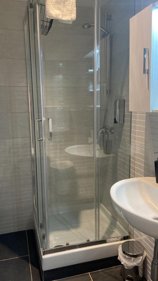 Appartamenti Clesioresidencebuonconsiglio Trento Luaran gambar